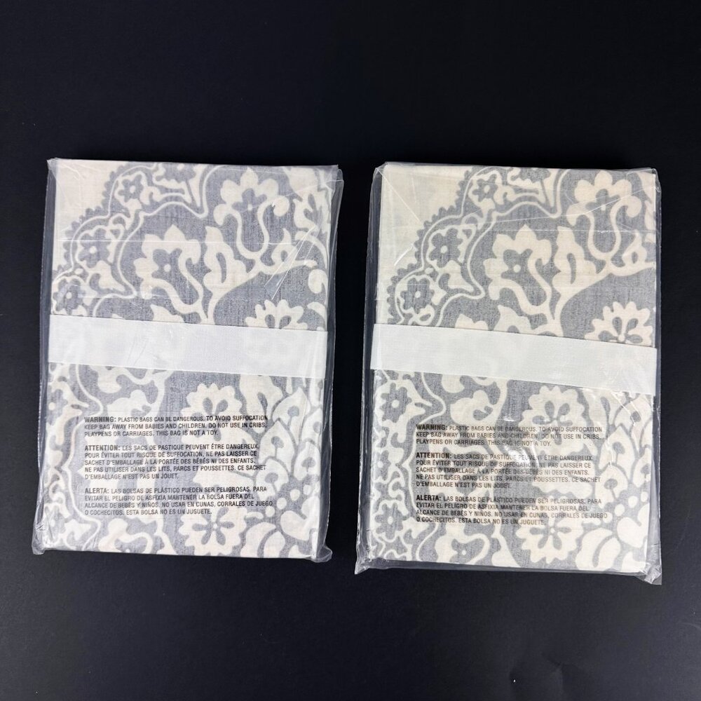 2x New Pottery Barn "Lucianna Medallion" STANDARD Sham Gray Organic Cotton - Picture 3 of 4
